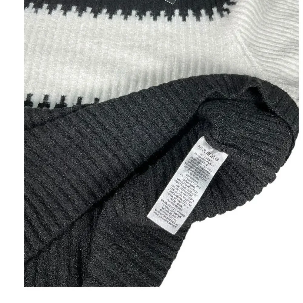 French Connection New Without Tag Black & White Sweater Medium Mock Turtle Neck